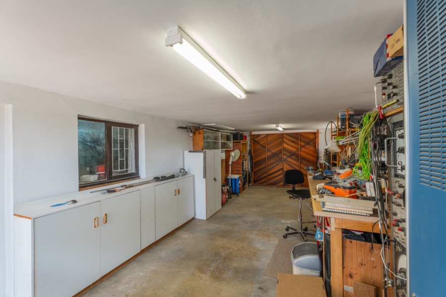 4 Bedroom Property for Sale in Napier Western Cape